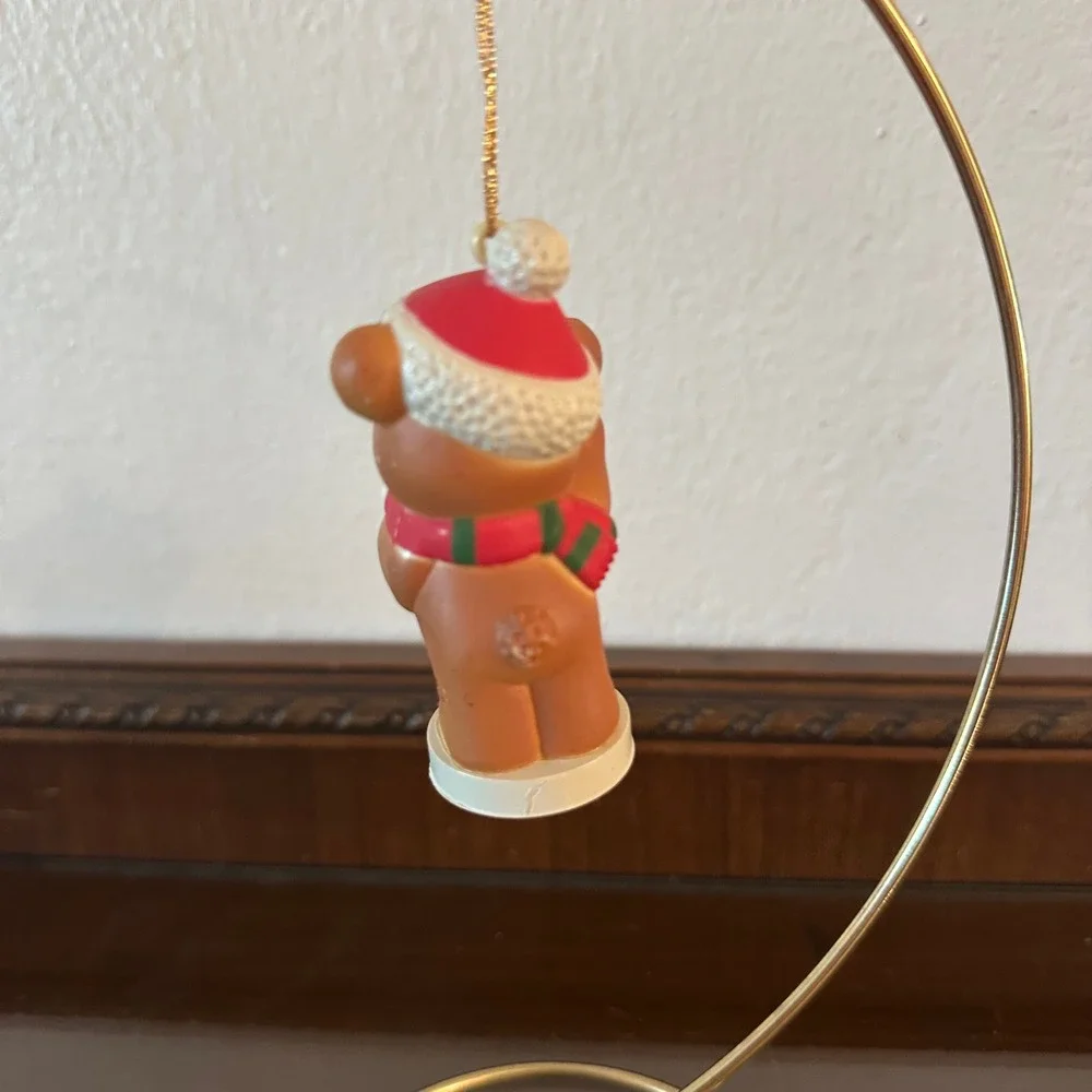 Vintage Christmas Teddy Bear Ornament Santa Hat Scarf Snowball‎ Plastic Holiday